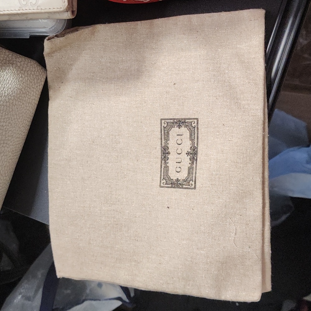 Gucci dustbag